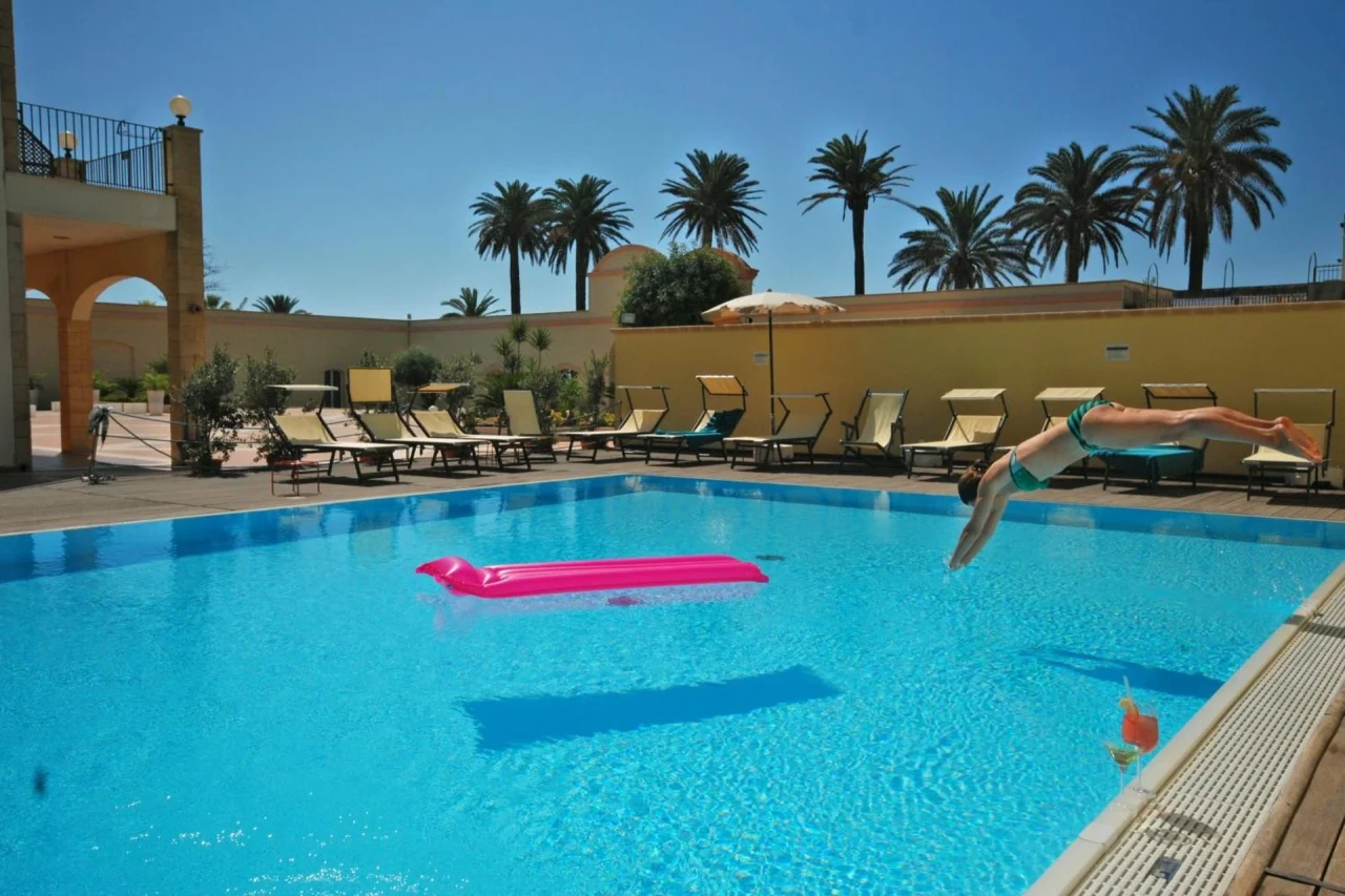 Hotel Mahara